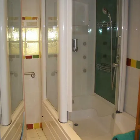 D'hotes La Grange Au Negre فندق مبيت وإفطار Alba-la-Romaine